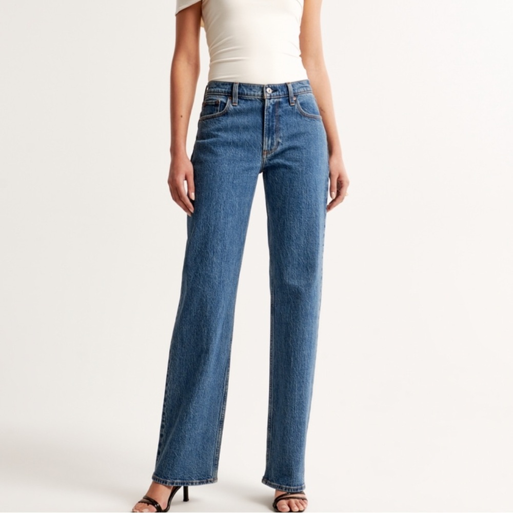 Abercrombie the baggy low rise jeans size 8R